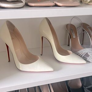 Christian Louboutin So Kate Heels